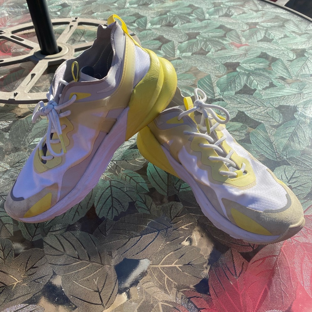 Fabletics women’s sneakers, size 8.5, yellow and white